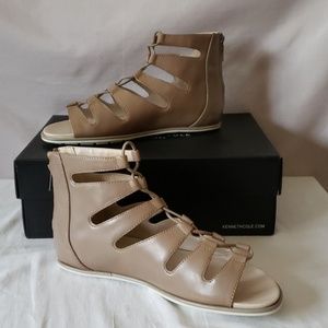 New Kenneth Cole Ollie Light Grey Sandals